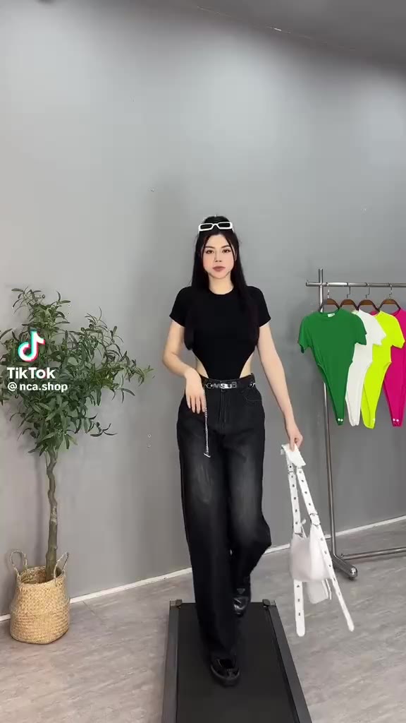 Áo thun bodysuit ngắn tay, Áo Bodysuit khoét eo cộc tay ❤️❤️❤️L9988 | BigBuy360 - bigbuy360.vn