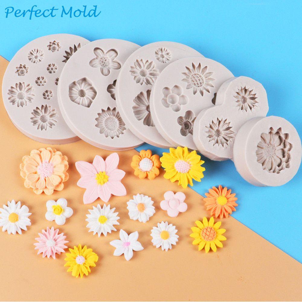 1 Khuôn Silicone Làm Bánh Hình Hoa Cúc