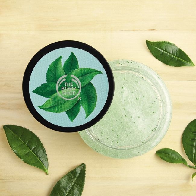 Tẩy tế bào chết cơ thể The Body Shop Fuji Green Tea™ 250ml
