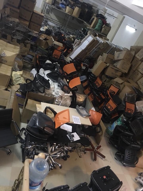 Ghế văn phòng đệm lưới chân xoay 001 | BigBuy360 - bigbuy360.vn