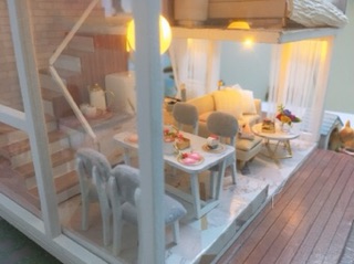 nhà gỗ Diy 3 tầng. (đã lắp ráp)