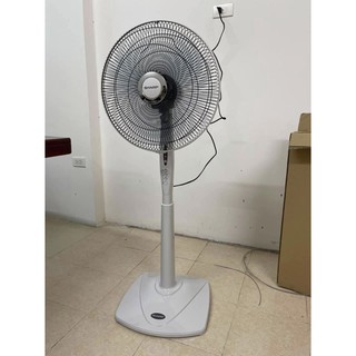 Quạt cây khiển Sharp S40rv-Wh