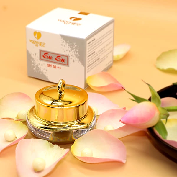 Kem dưỡng trắng da chống nắng Su Su - Yody White Phương Anh