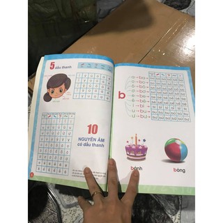 Tập Đánh Vần Tiếng Việt Cho Bé