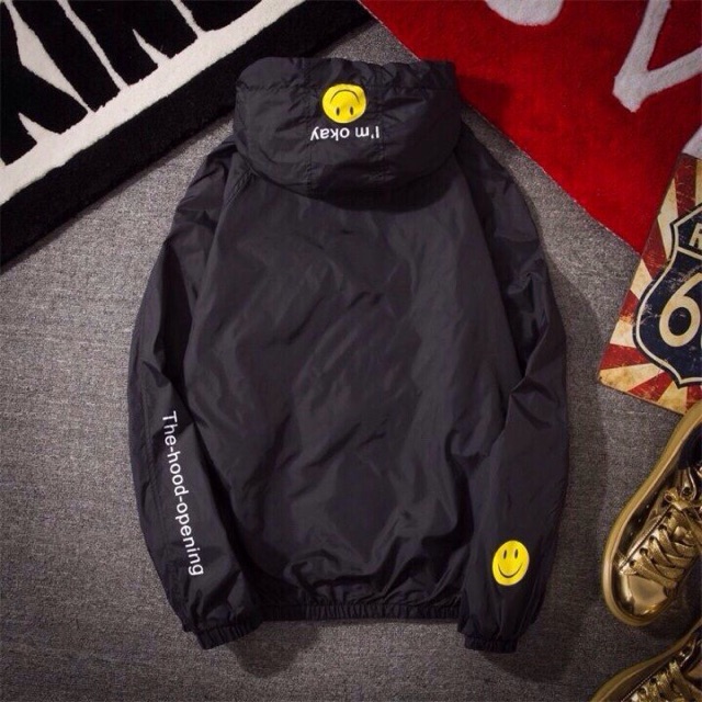 Áo khoác dù nữ in mặt cười nón i'm okay- ảnh thật | BigBuy360 - bigbuy360.vn