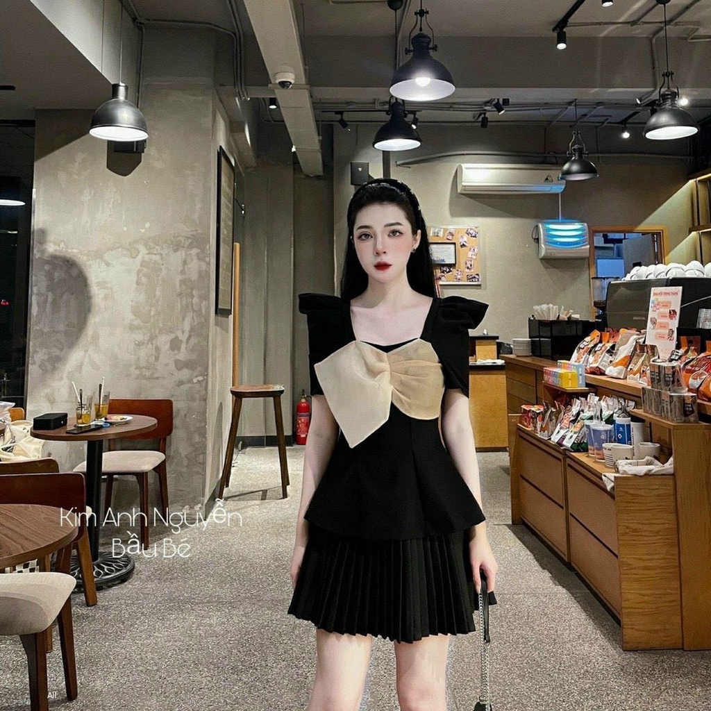 Set Áo Tay Phồng Nơ Mix Chân Váy Dập Ly Phong Cách