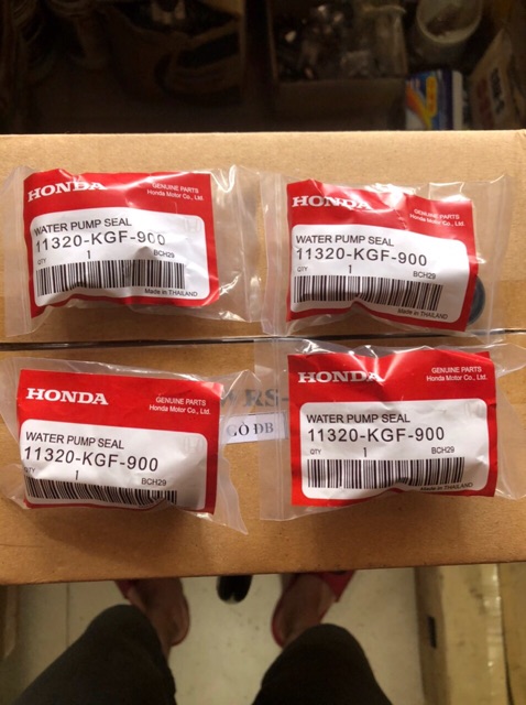 Phốt bơm nước SH Ý zin thái