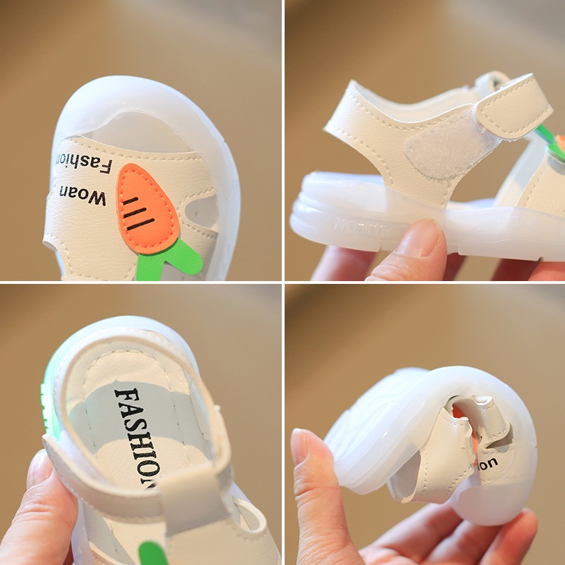 Sandal Tập Đi Cho Bé Gái Có Đèn Led Phát Sáng Chống Vấp Họa Tiết Carot Đáng Yêu Cho Bé 0 - 3 Tuổi ( A - 311 )