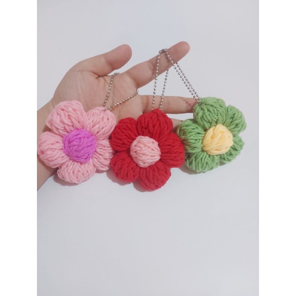 Móc khóa hoa len nhiều màu sắc 8cm