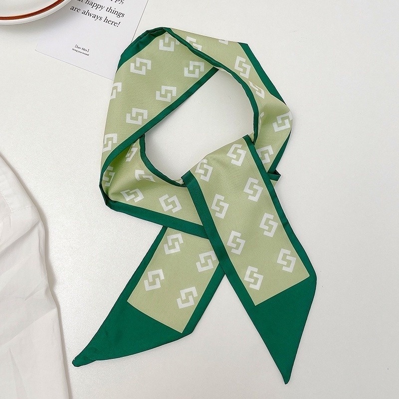 Khăn Choàng Cổ Dài Bằng Lụa Màu Xanh Lá Thời Trang Cho Nữ