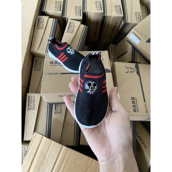 Giày lười len chun màu xám và đen cho mẹ và bé size 22-39