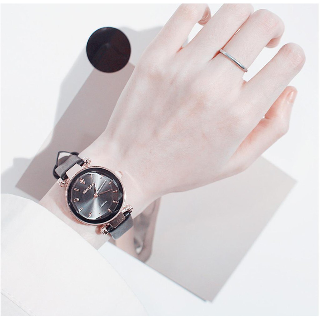 ĐỒNG HỒ NỮ DÂY DA CANDYCAT C245 MẶT SAO ĐÊM PHONG CÁCH HÀN QUỐC | BigBuy360 - bigbuy360.vn