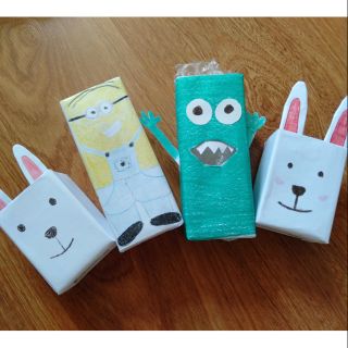 Lọ đựng bút hình thú