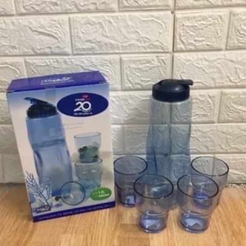 Bộ bình + 4 ly Lock & Lock Aqua