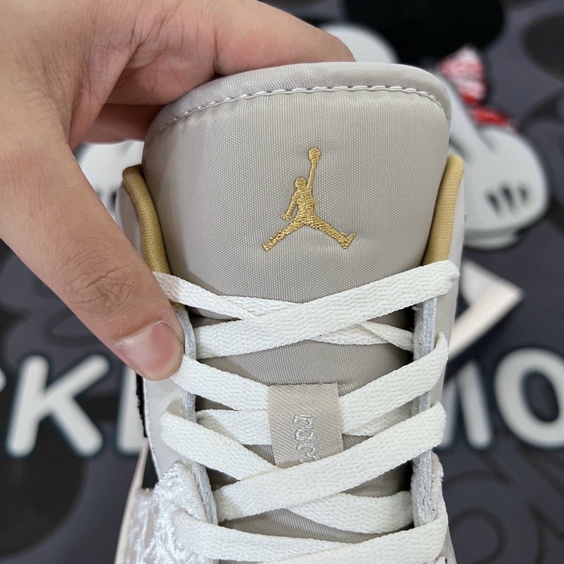 GIÀY JD1 LOW BEADED SWOOSH DA THẬT LAI AU sc