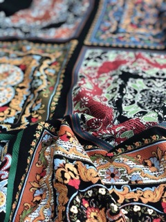 Đầm hoạ tiết siêu xinh