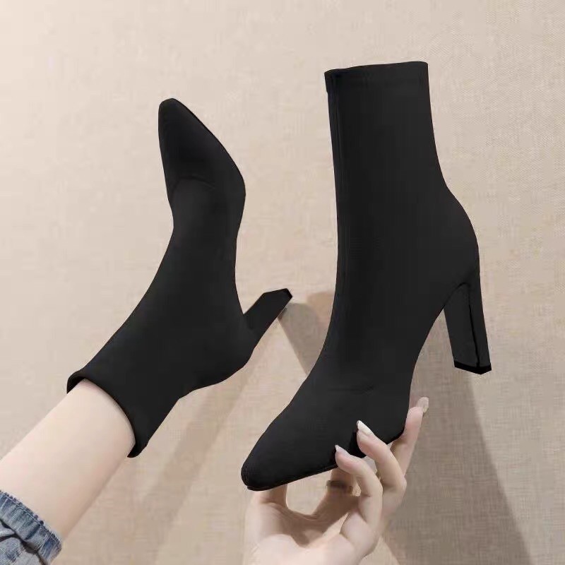 Bốt/Boots nữ len gân dáng cổ lửng
