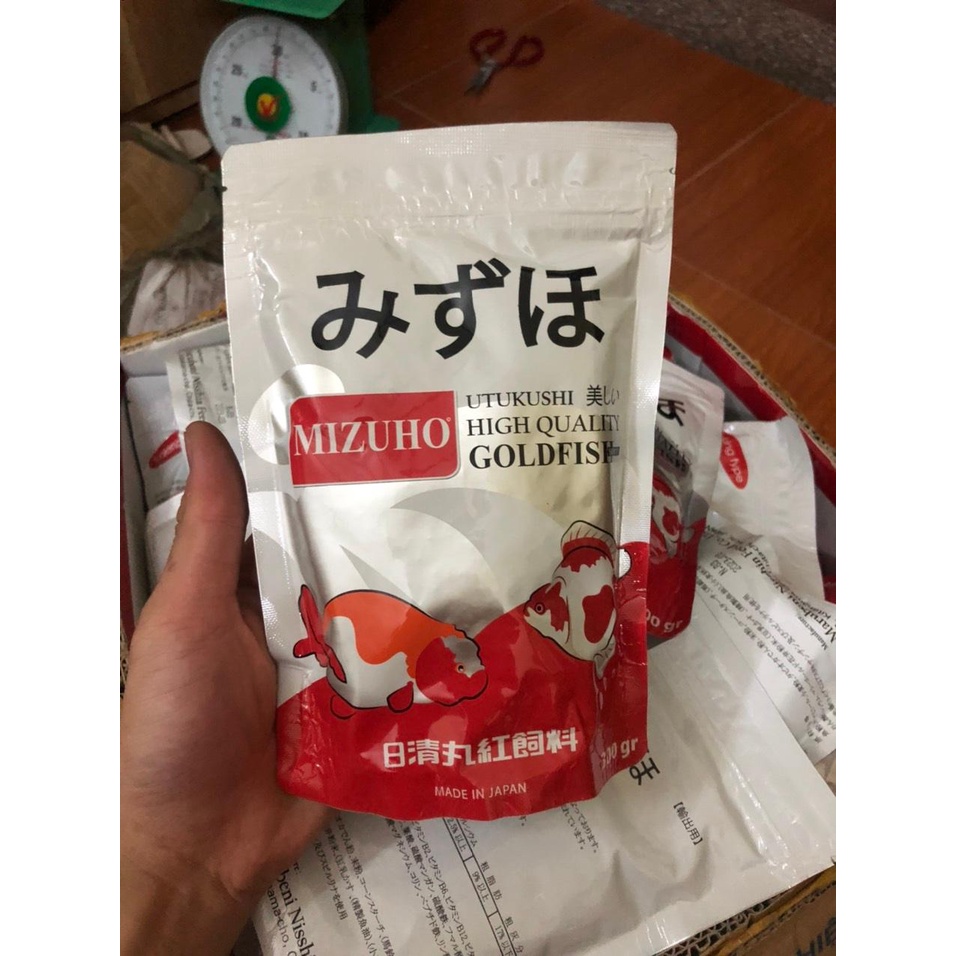 Cám cá vàng mizuho goldfish Nhật Bản chuyên dụng tăng size tăng đầu hạn chế sình bụng và chổng ở cá