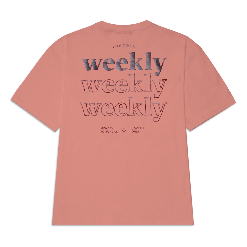 Áo Thun Nữ Form Rộng in chữ in chữ Weekly rất được ưa chuộng, mặc chuẩn form cực đẹp Thương hiệu The Coth AT1U1017