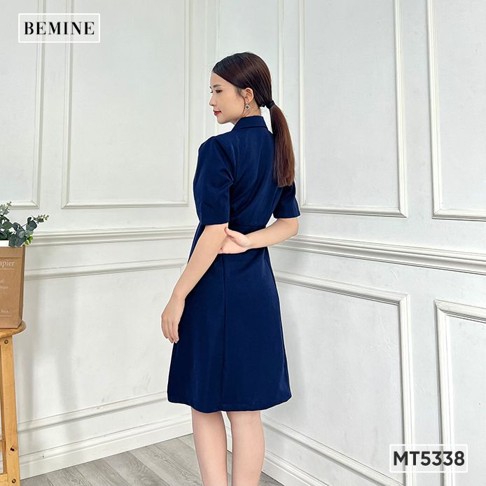 Đầm cổ vét đính nút tùng BEMINE MT5338XANHDEN