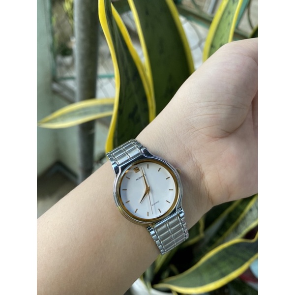 Đồng hồ si nhật nữ Hornet