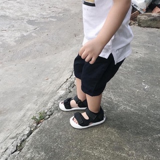 Sandal bít ngón chân đế su cho bé