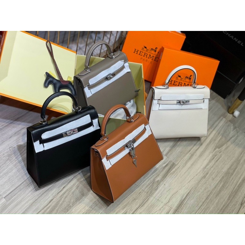 Túi xách tay khoá bạc