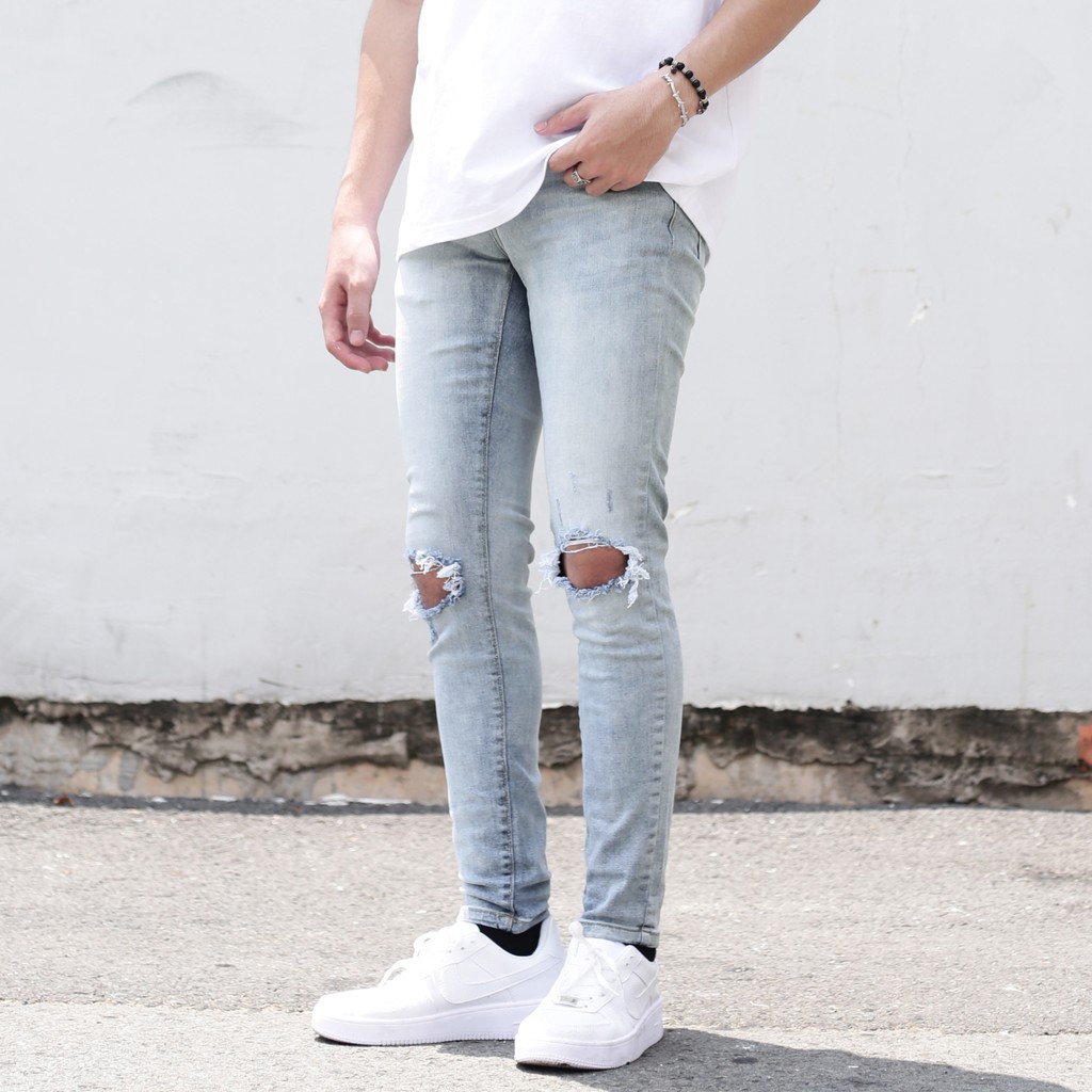 Quần Skinny Jeans Nam-Màu Xanh Nhạt-Rách Gối-Chất Liệu Cotton Co Giãn-Ống Đứng Dáng-Ống Ôm Chân Chuẩn Skinny | BigBuy360 - bigbuy360.vn