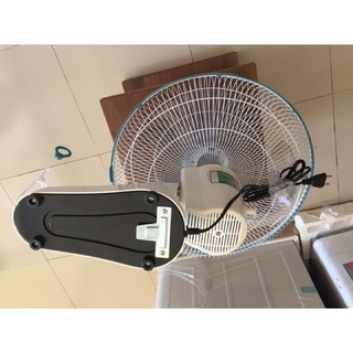 QUẠT TREO SENKO T1682