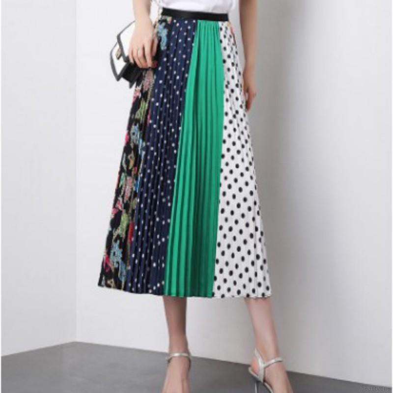 Chân váy lưng thun co giãn hoạ tiết hoạt hình thiết kế thanh lịch | BigBuy360 - bigbuy360.vn