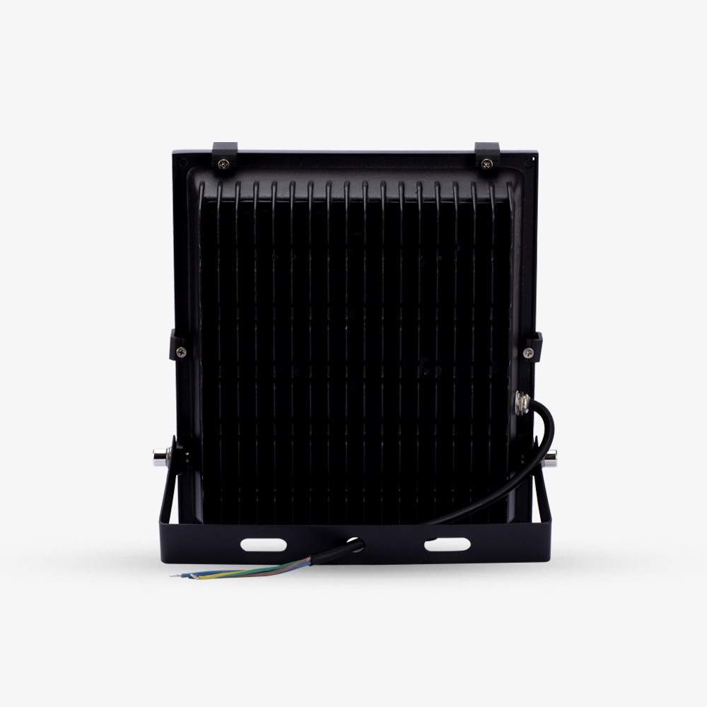 Đèn pha Led ngoài trời 100W, Đèn pha led Rạng Đông siêu sáng, Chip LED Samsung đạt độ tin cậy cao