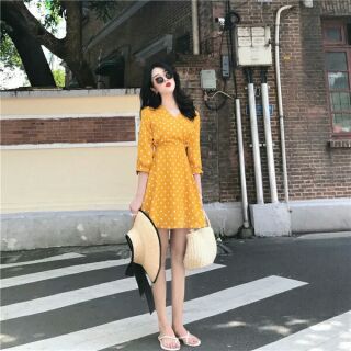 (Thanh lý nghỉ bán) Váy vàng chấm bi tay lửng cực yêu
