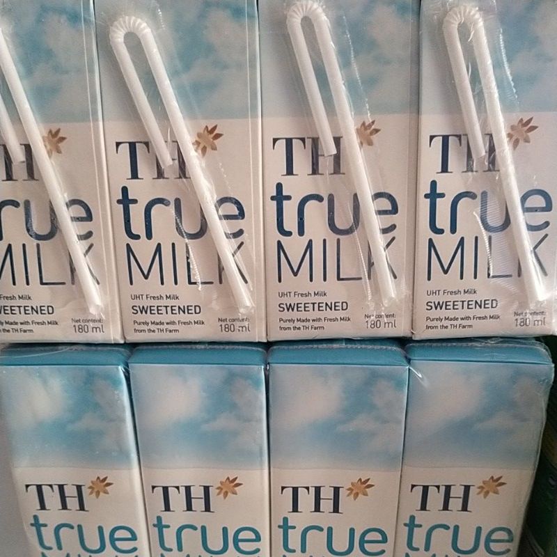 Thùng 24 hộp sữa tươi tiệt trùng TH true MILK 180ml ít đường date mới