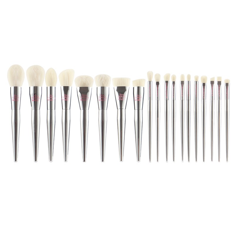 Cọ Phấn Phủ IT Cosmetics Powder Brush