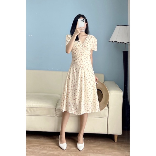 Váy hoa nhí đũi cổ V , hàng thiết kế 2 lớp