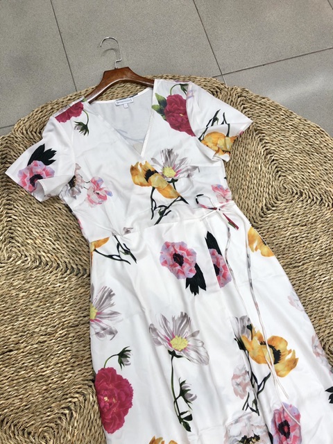 ĐẦM W.ARE size M | BigBuy360 - bigbuy360.vn