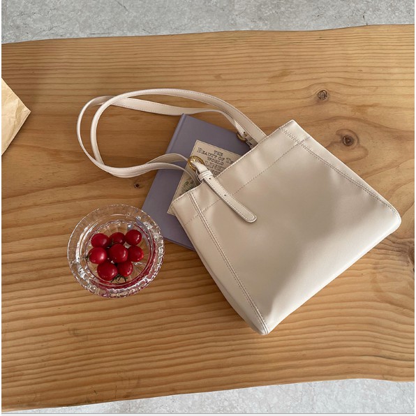 Túi tote da đeo vai da trơn cúc bấm 2 bên vừa A4 cực xinh