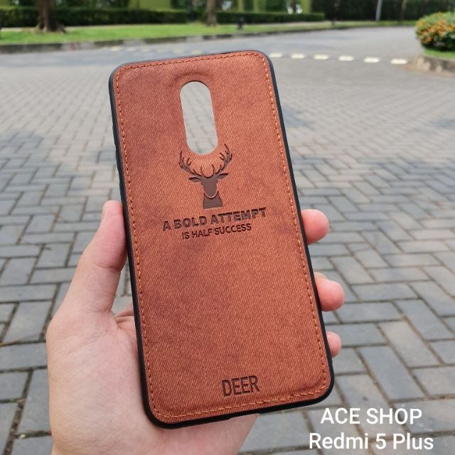 Ốp lưng Xiaomi Redmi 5 Plus vân da khắc hình Hươu nam tính rẻ đẹp