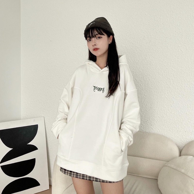 Áo hoodie thêu Trigger (T BASIC HOODIE)