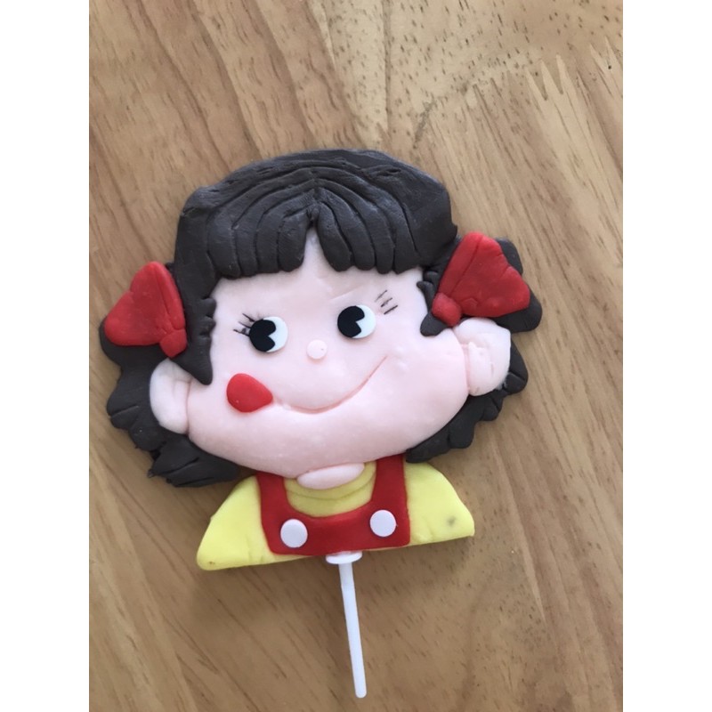 hinhnhuadeotrangtribanh