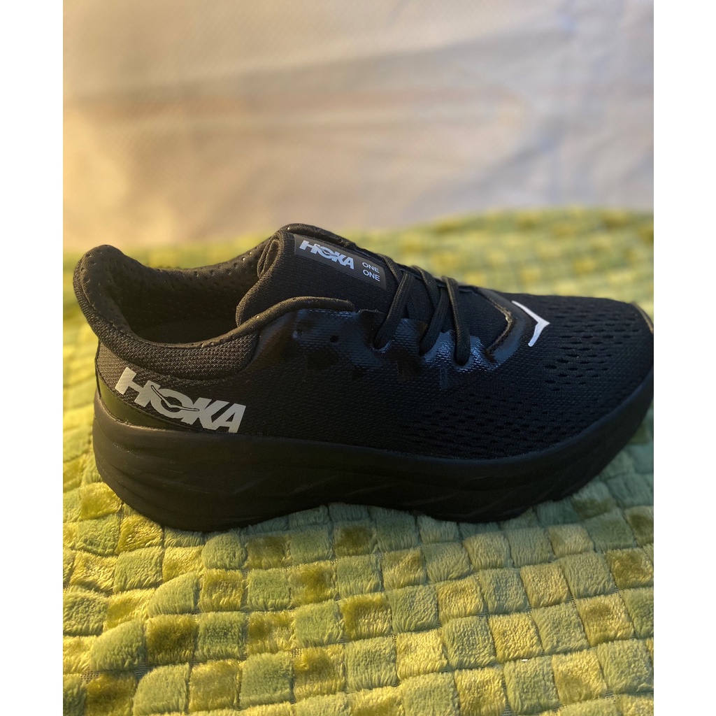 Giầy thể thao HOKA Màu Đen dành cho cả nam nữ,nhẹ, đế êm thoang khí khử mùi chân cực đẹp