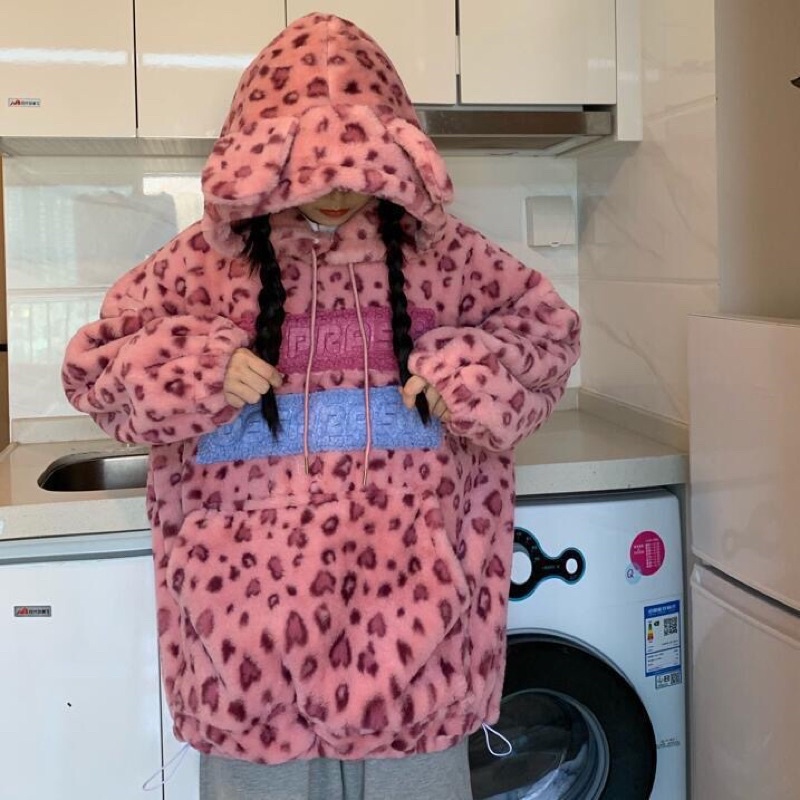 Áo hoodie hồng hoạ tiết da báo chất lông cừu lót lông dày dặn có size từ 40kg-85kg | BigBuy360 - bigbuy360.vn