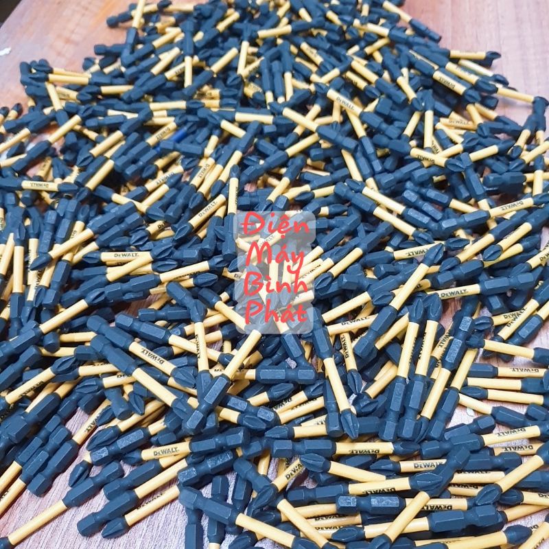 Mũi Bắn Vít Dewalt PH2, PH1 5cm Đen Nhập Mỹ