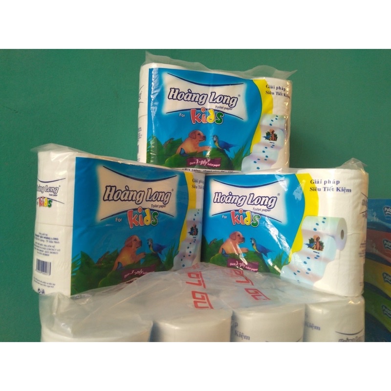 Lốc 6 cuộn giấy vệ sinh không lõi. Giấy loại 1 mịn, dai và không bụi