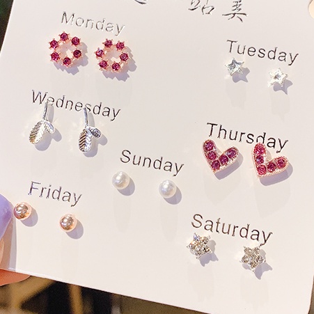 Hoa tai dáng nhỏ và thiết kế đơn giản xinh xắn cho nữ