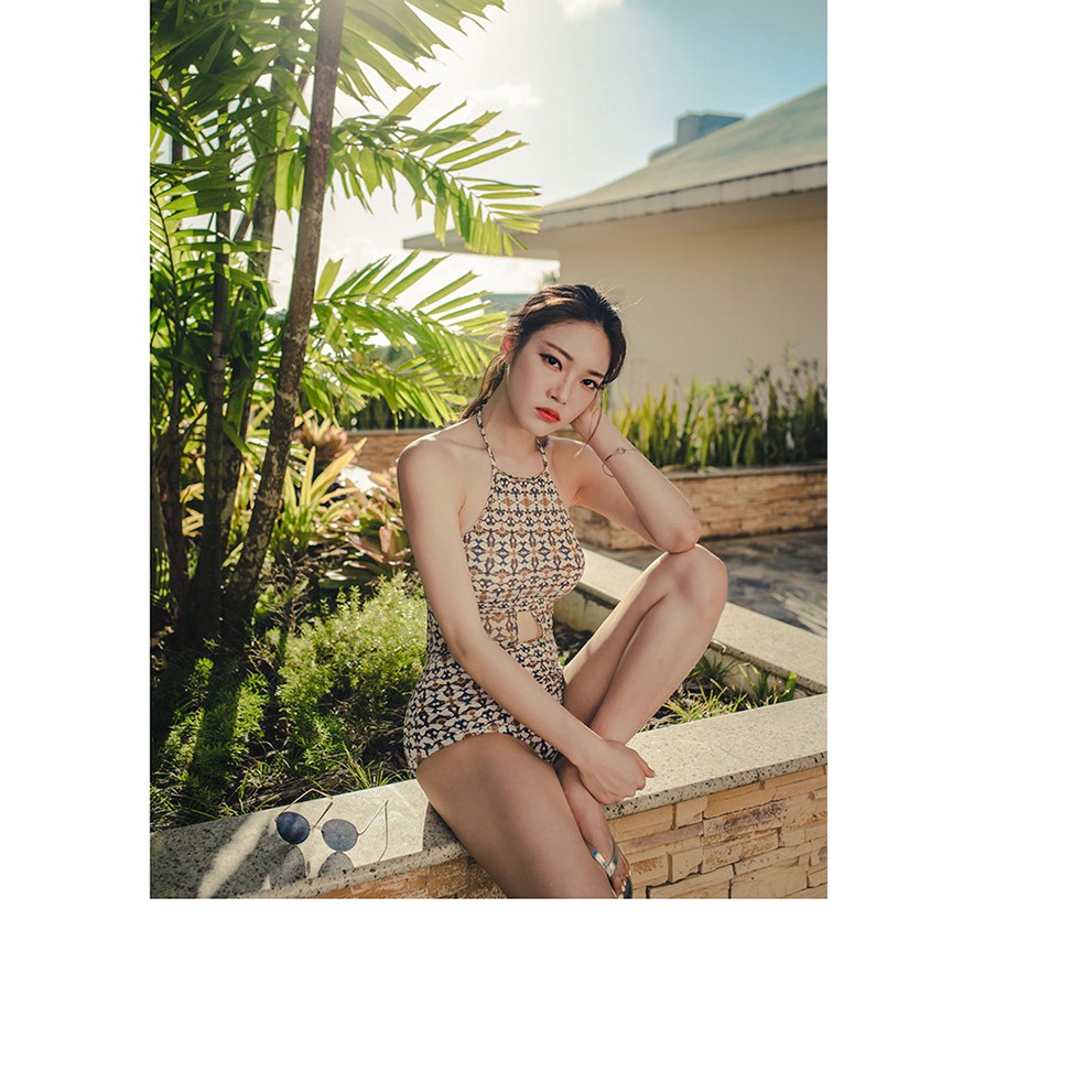 Monokini thổ cẩm