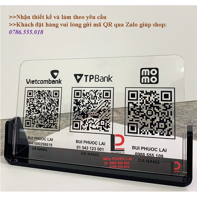 Kệ/bảng mica quét mã QR để bàn