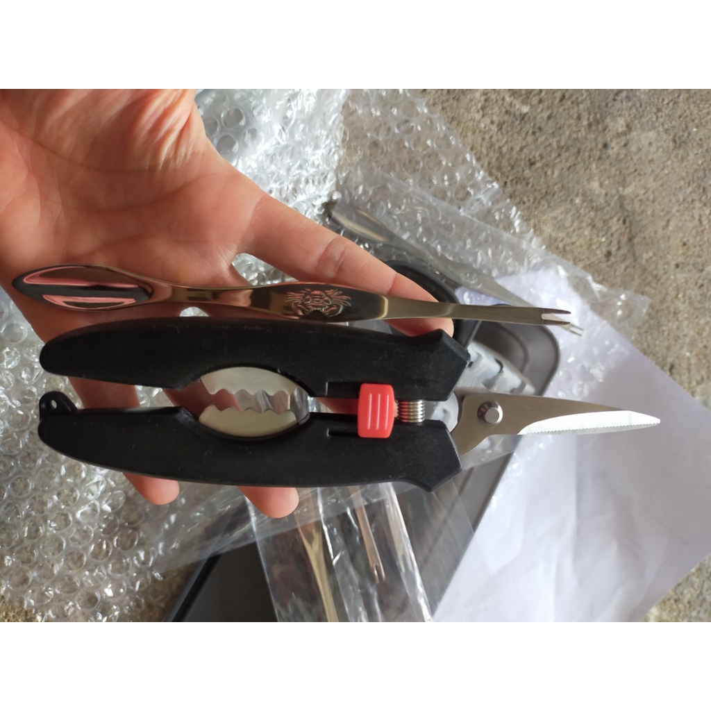 Bộ kéo nĩa ăn hải sản 6 món băng thép không gỉ,bóc ,kẹp cua ghẹ dễ dàng