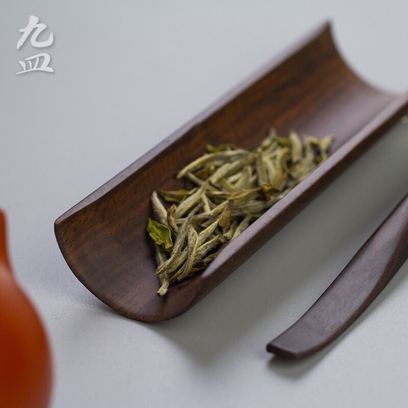 Cung nhãn trà gỗ mun khảm bac