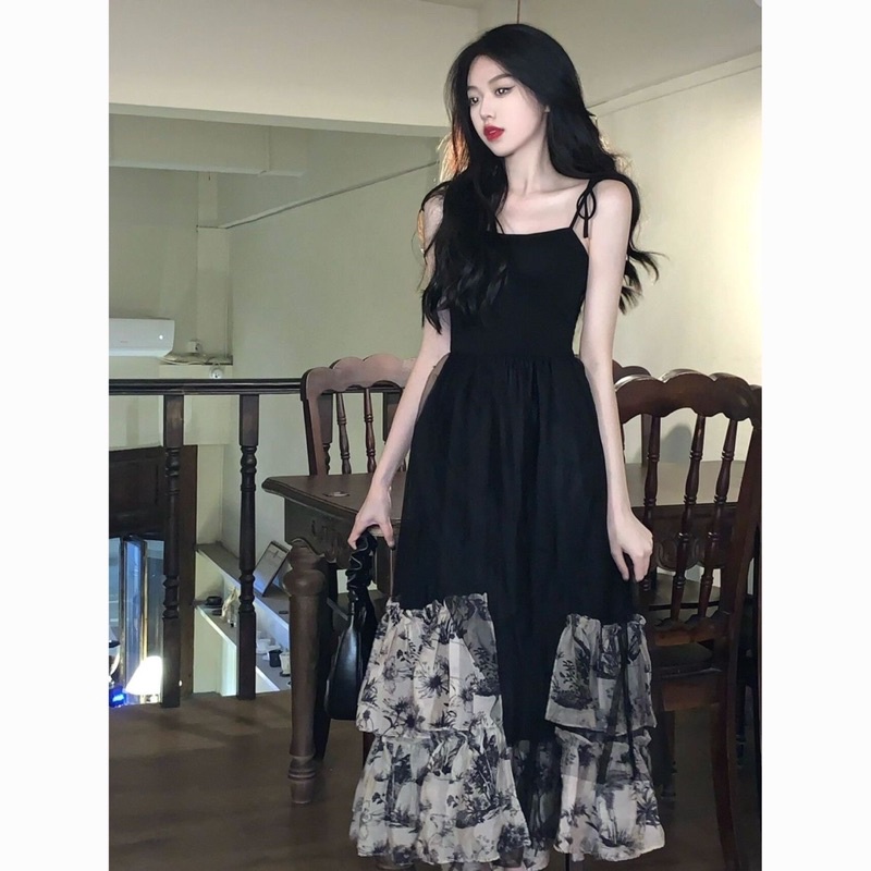 Váy 2 dây đen phối ren dáng xoè xinh xắn phong cáh tiểu thư